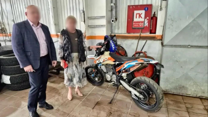 Во Владимирской области мать купила 13-летнему сыну мощный кроссовый мотоцикл, на котором он попал в ДТП